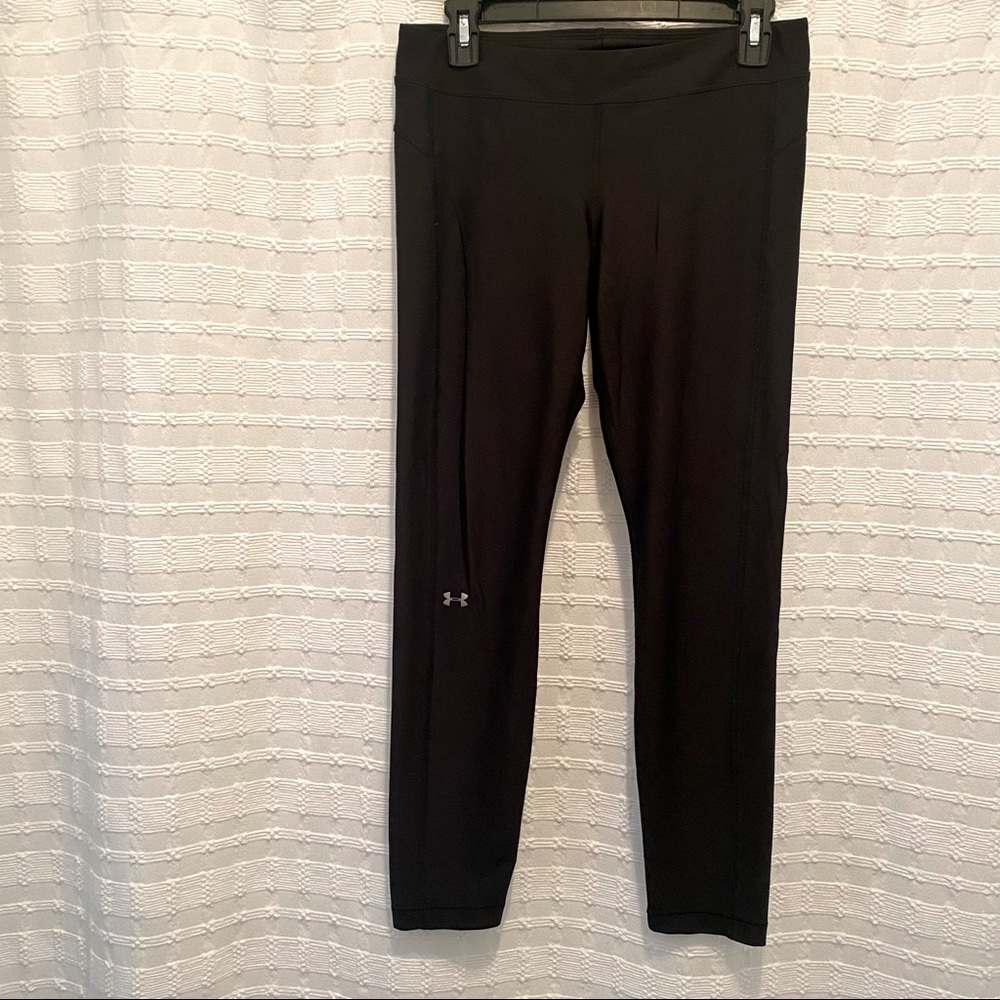 L Black Under Armour Compression Leggings